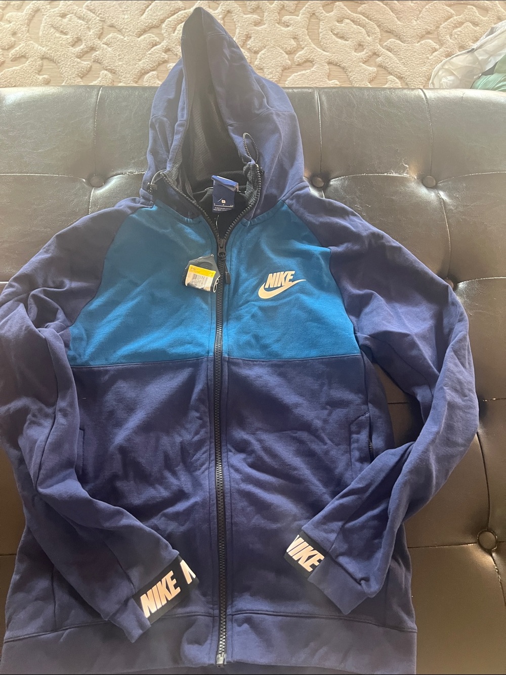 Nike Men’s Two-Tone Blue Full-Zip Hooded Jacket